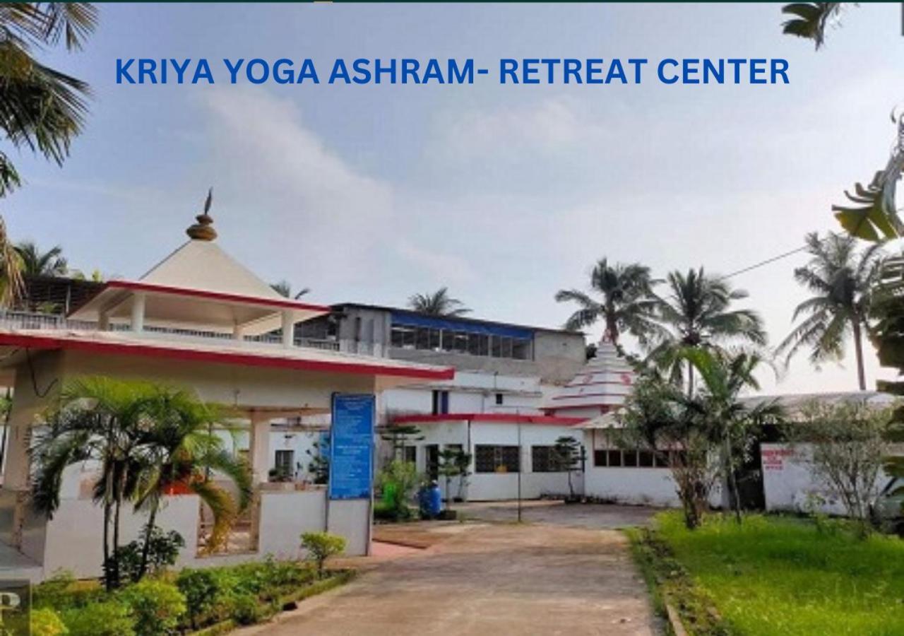Kriya Yoga Wellness Hotel Dhablat Ngoại thất bức ảnh